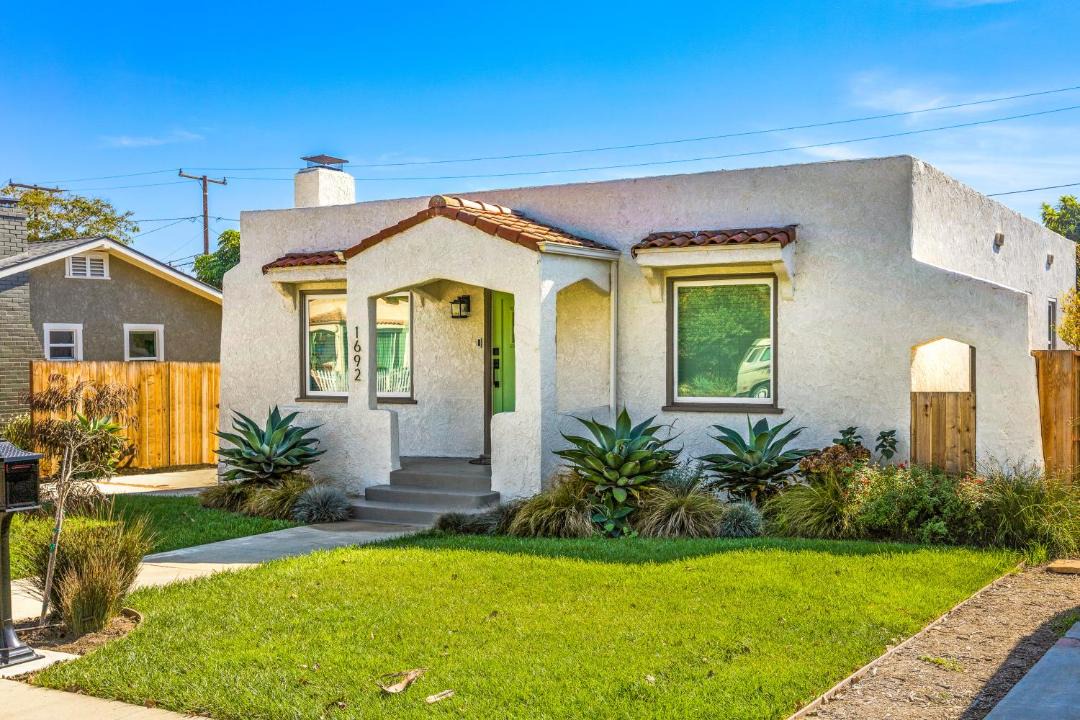 Photo of Buildings in Ventura