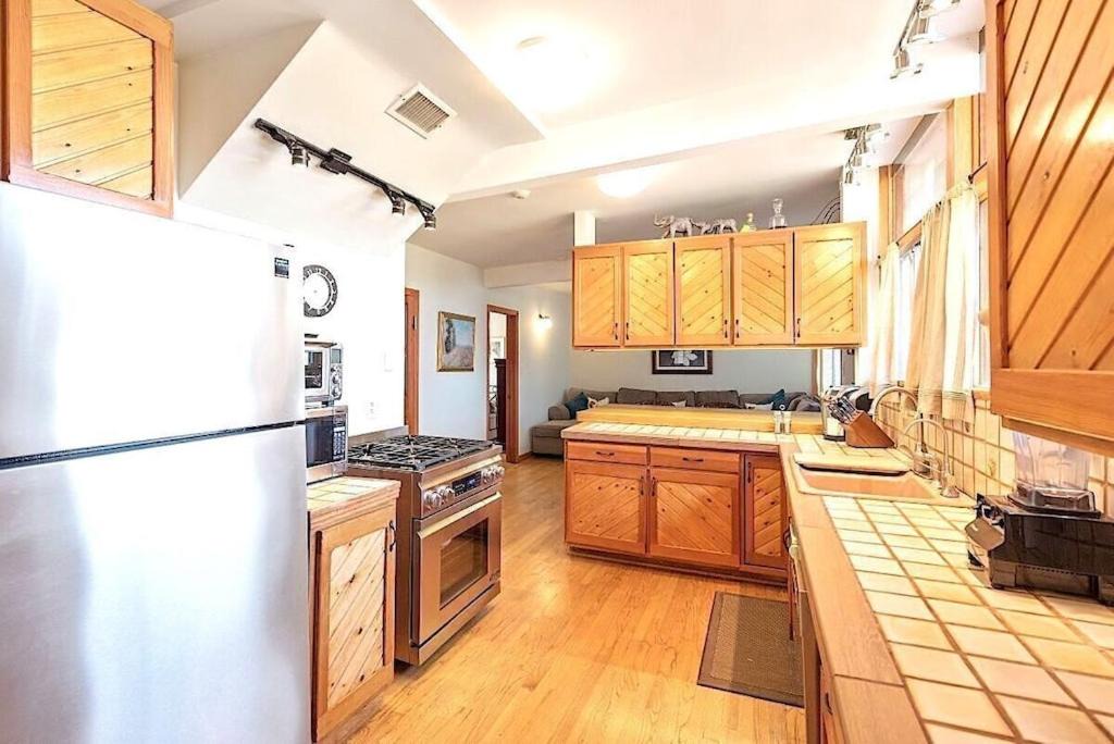 Photo of Kitchen in Pacific Palisades