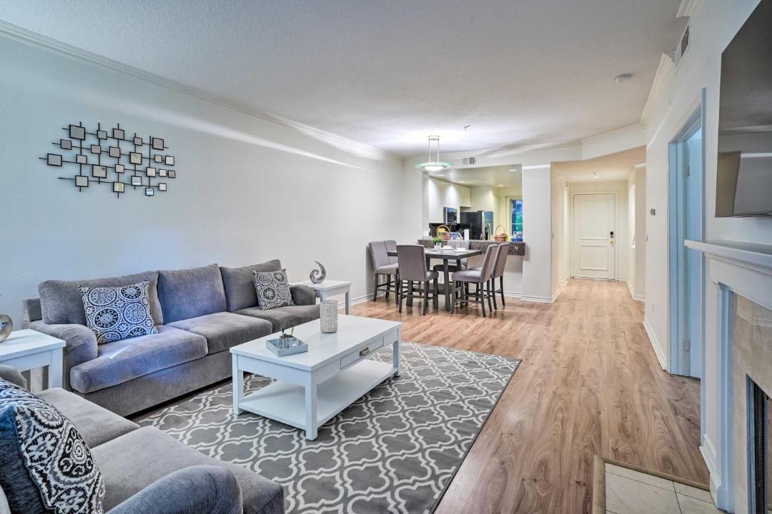 Photo of Livingroom in Airport Area