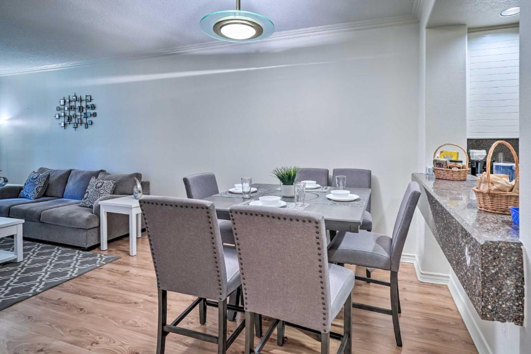Photo of Livingroom in Airport Area