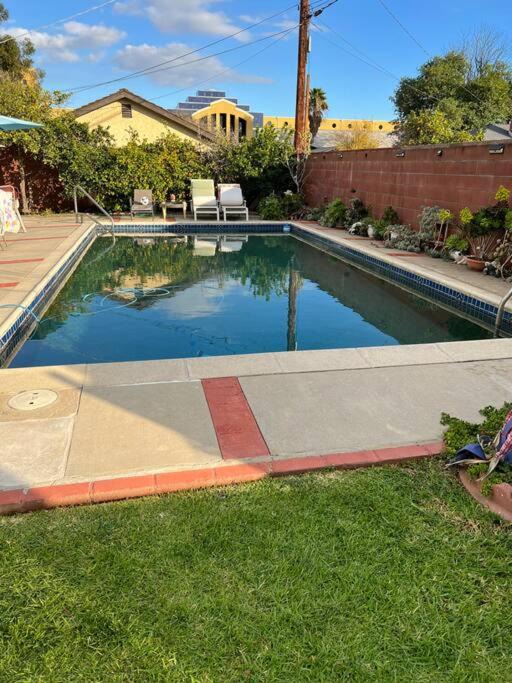 Photo of Outdoor in North Hills West