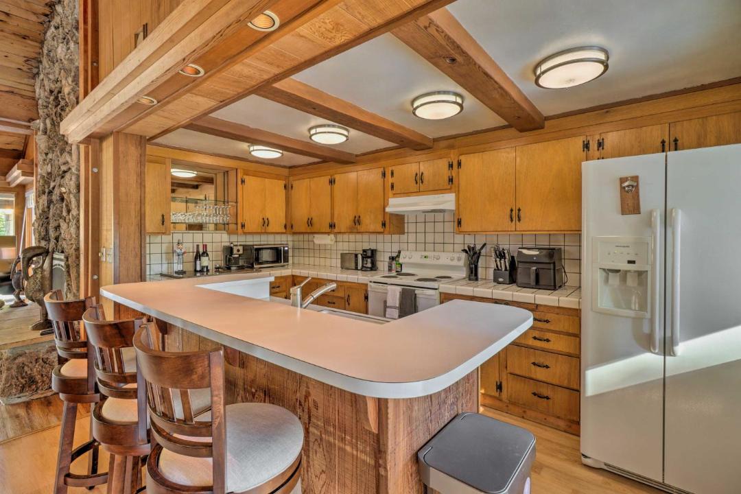 Photo of Kitchen in Tahoe Sierra Estates