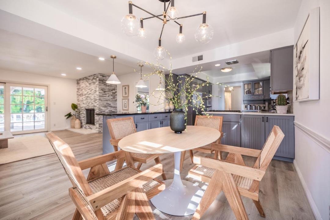 Photo of Livingroom in Fullerton