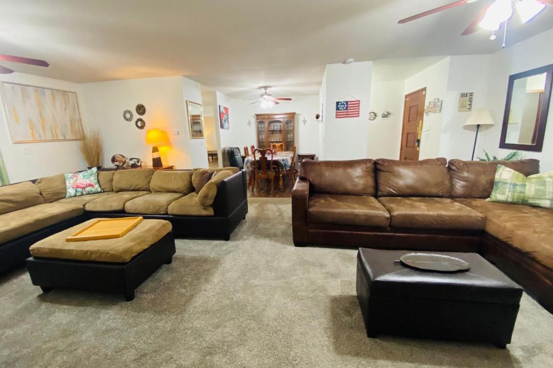 Photo of Livingroom in North Auburn