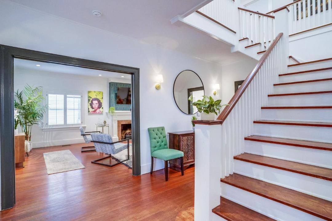 Photo of Livingroom in Hollywood