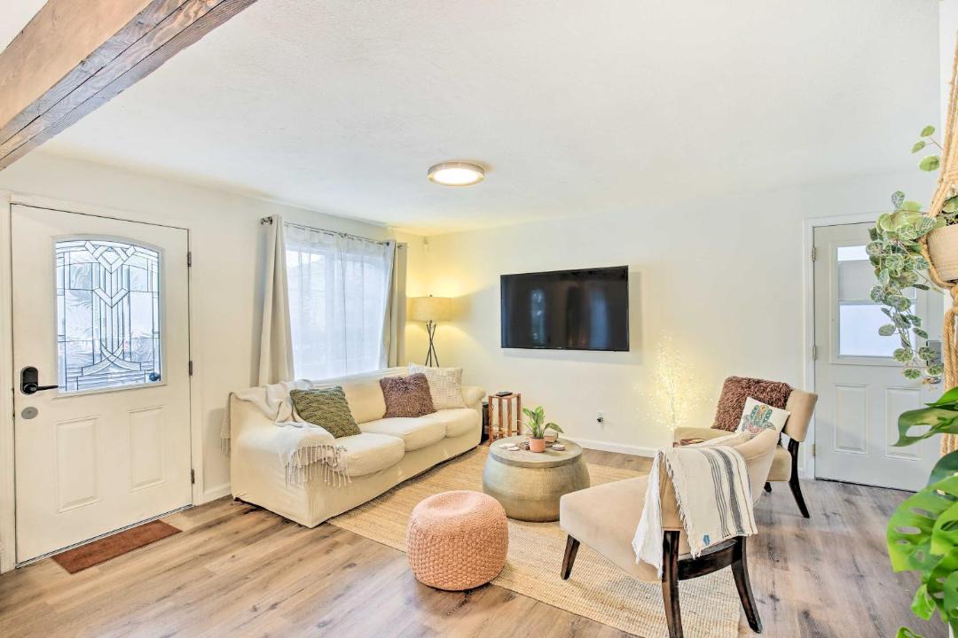 Photo of Livingroom in East Village