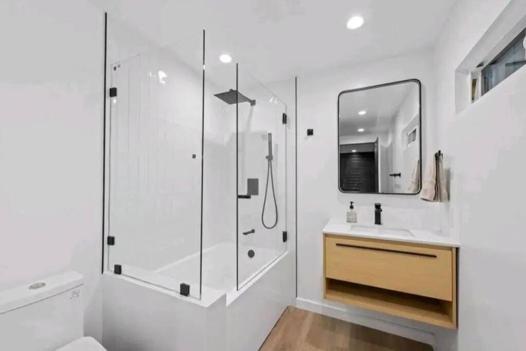 Photo of Bathroom in Running Springs