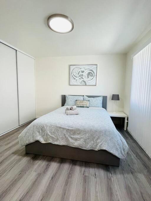 Photo of Bedroom in Orange