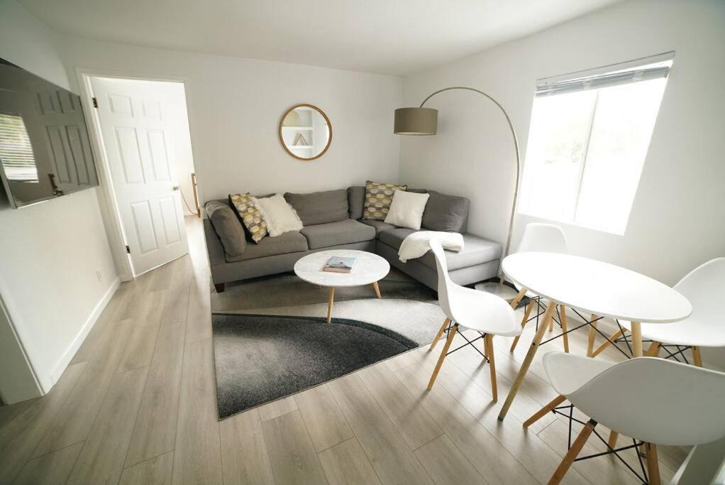 Photo of Livingroom in West Hollywood