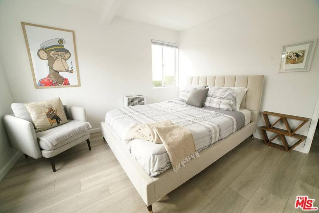 Photo of Bedroom in West Hollywood