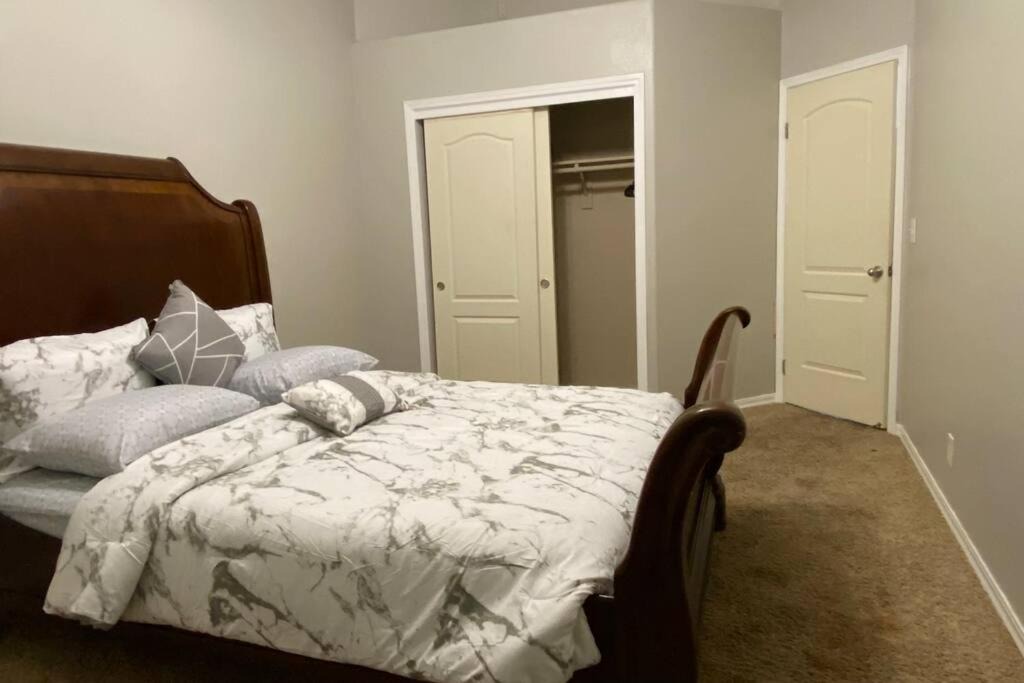 Photo of Bedroom in Madera