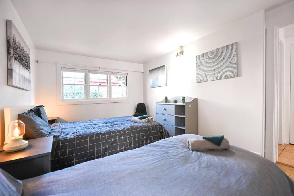 Photo of Bedroom in Poets Corner