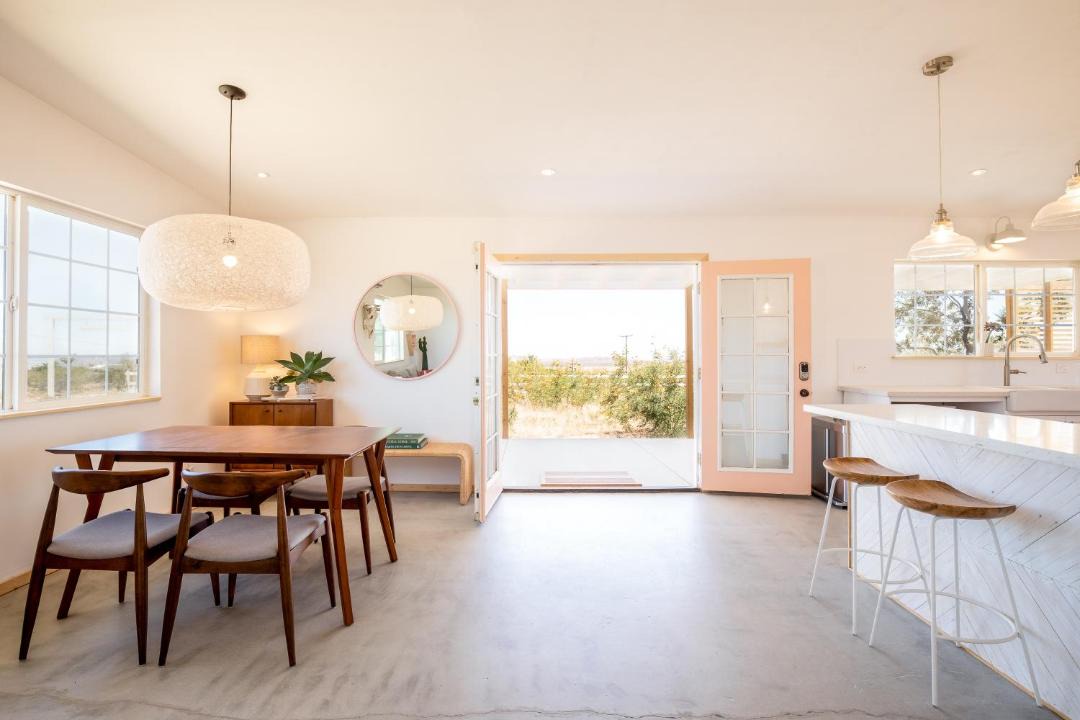 Photo of Livingroom in Yucca Valley