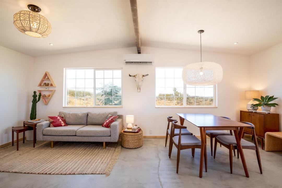 Photo of Livingroom in Yucca Valley