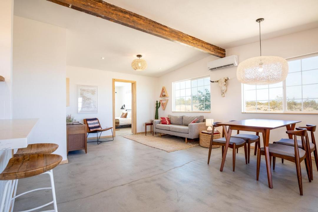Photo of Livingroom in Yucca Valley