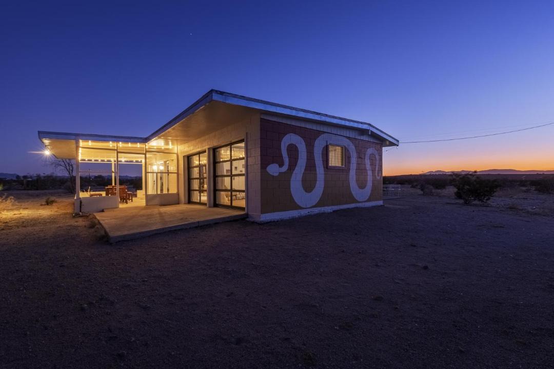 Photo of Buildings in Twentynine Palms