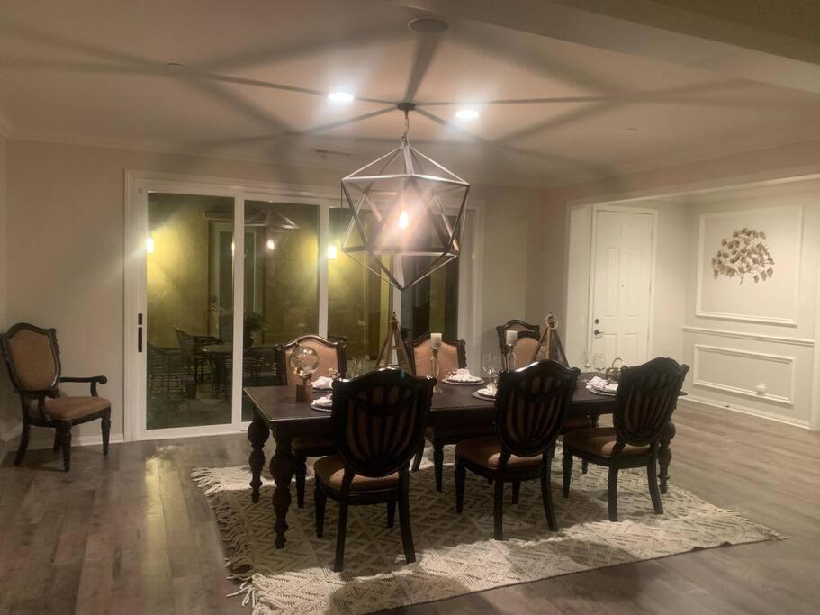 Photo of Livingroom in Rancho Cucamonga