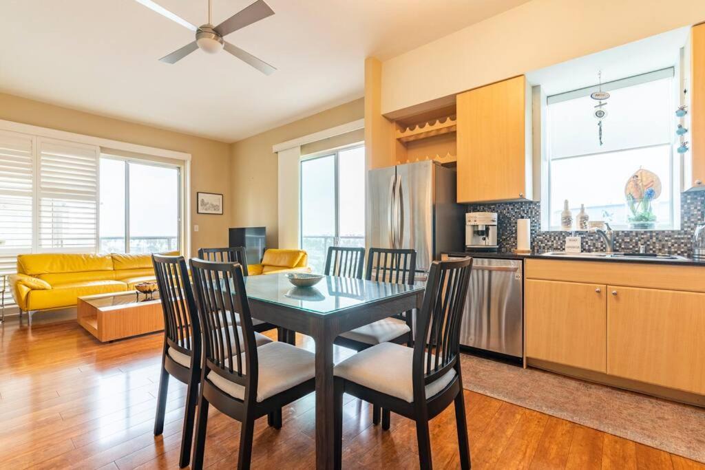 Photo of Livingroom in Waterfront