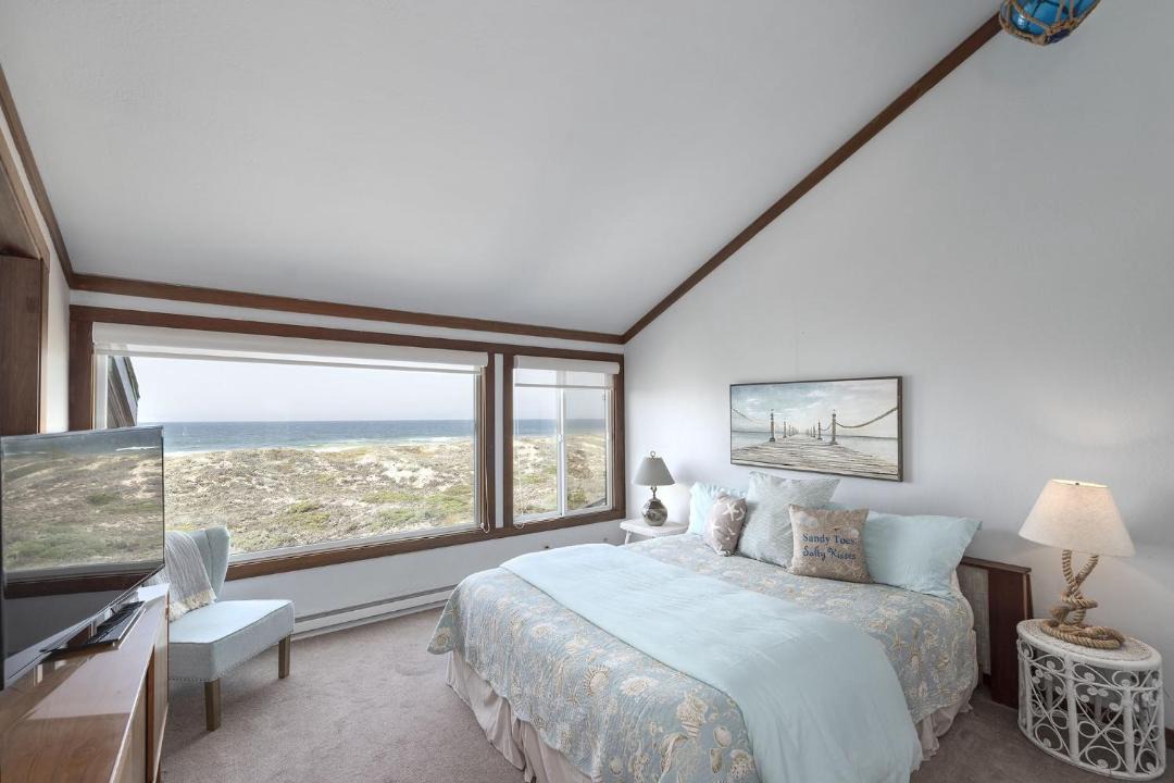 Photo of Bedroom in Castroville