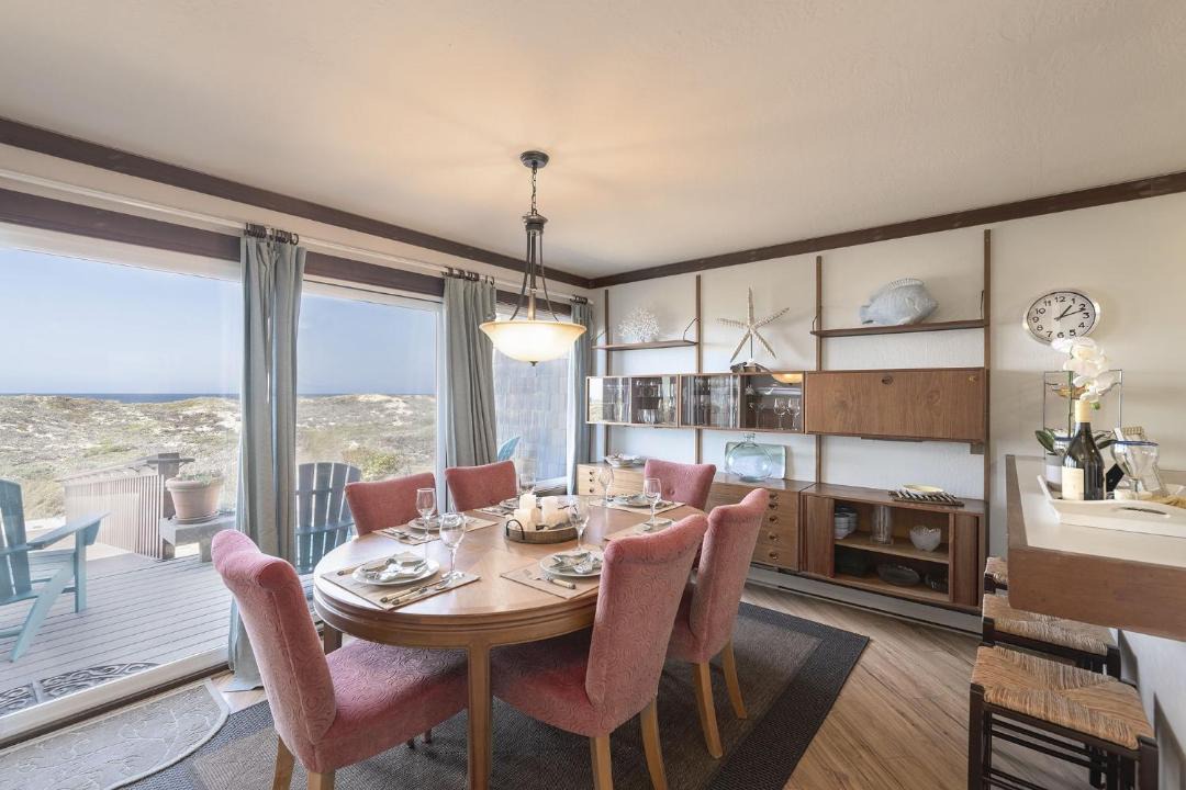 Photo of Livingroom in Castroville