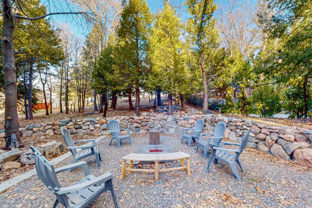 Photo of Patio Balcony in Lake Arrowhead
