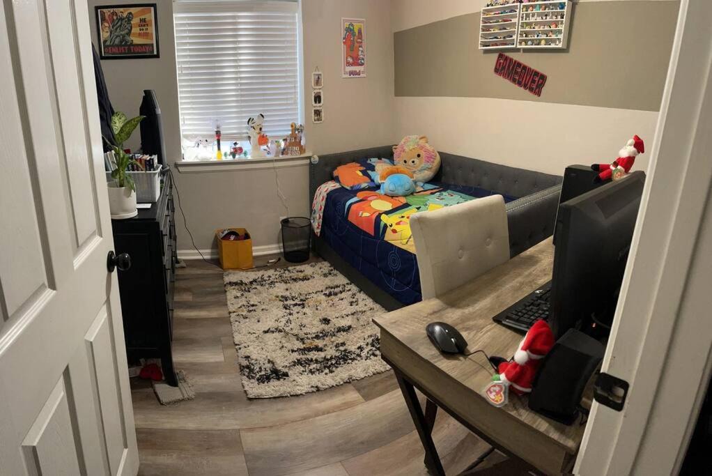 Photo of Livingroom in Wrightwood