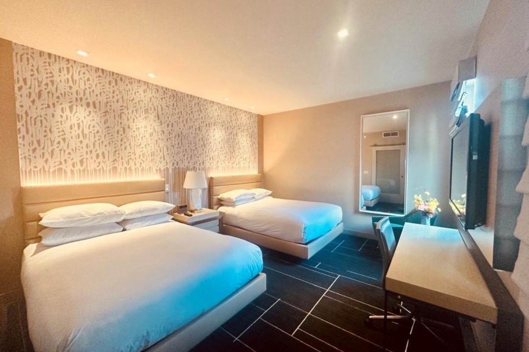 Photo of Bedroom in Carthay Circle