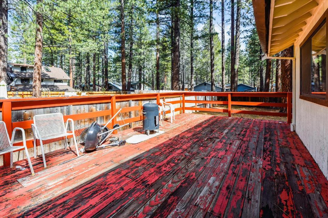 Photo of Patio Balcony in Black Bart