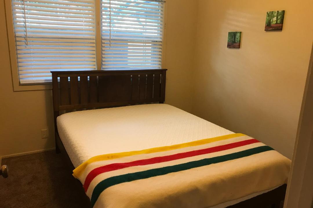 Photo of Bedroom in Eureka