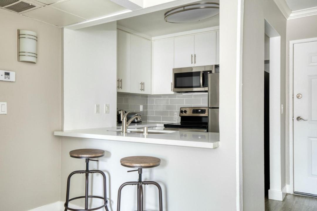 Photo of Kitchen in Warner Center