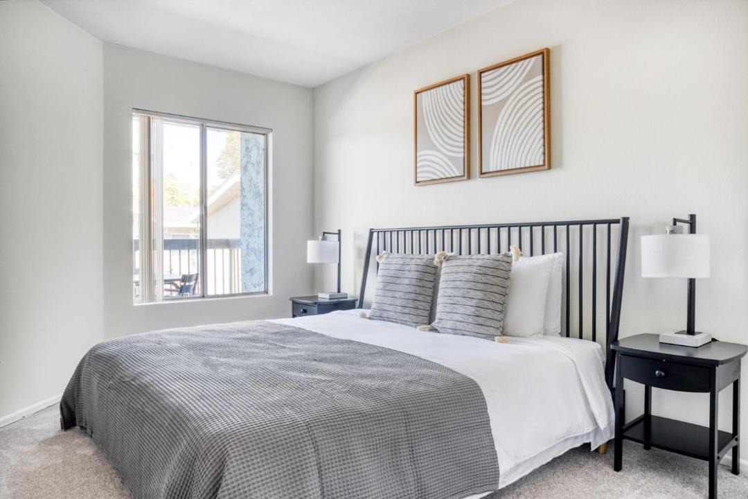 Photo of Bedroom in Pasadena