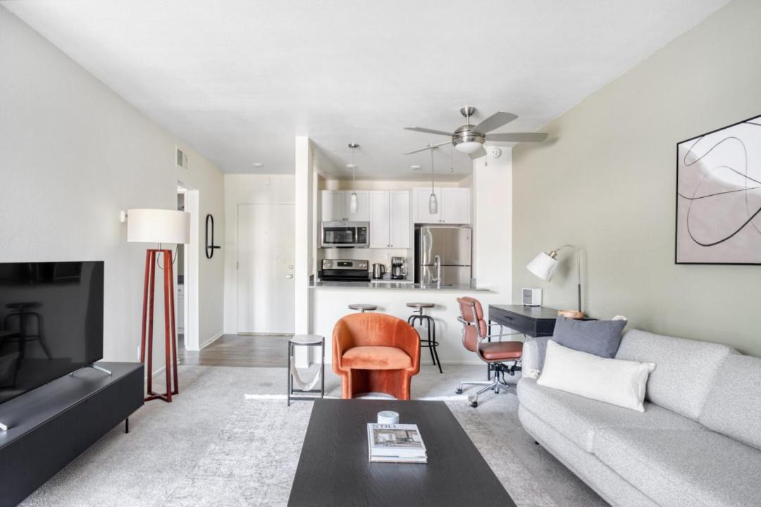 Photo of Livingroom in Pasadena