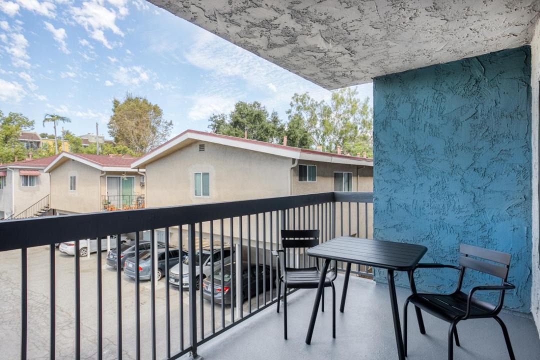 Photo of Patio Balcony in Pasadena