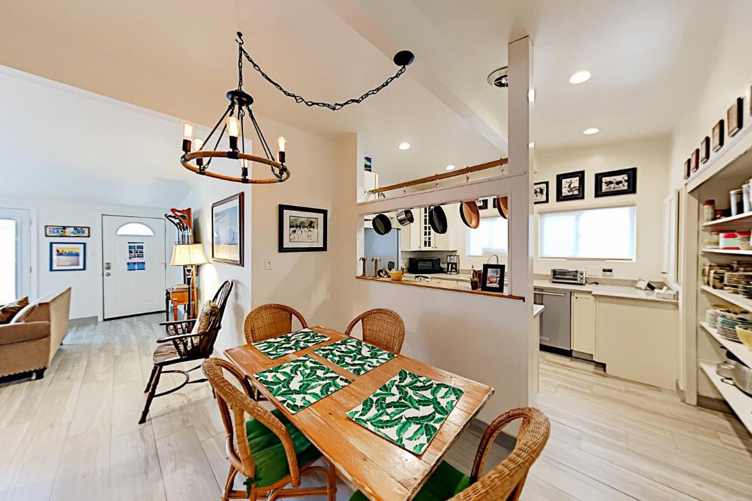 Photo of Kitchen in Pierpont Bay