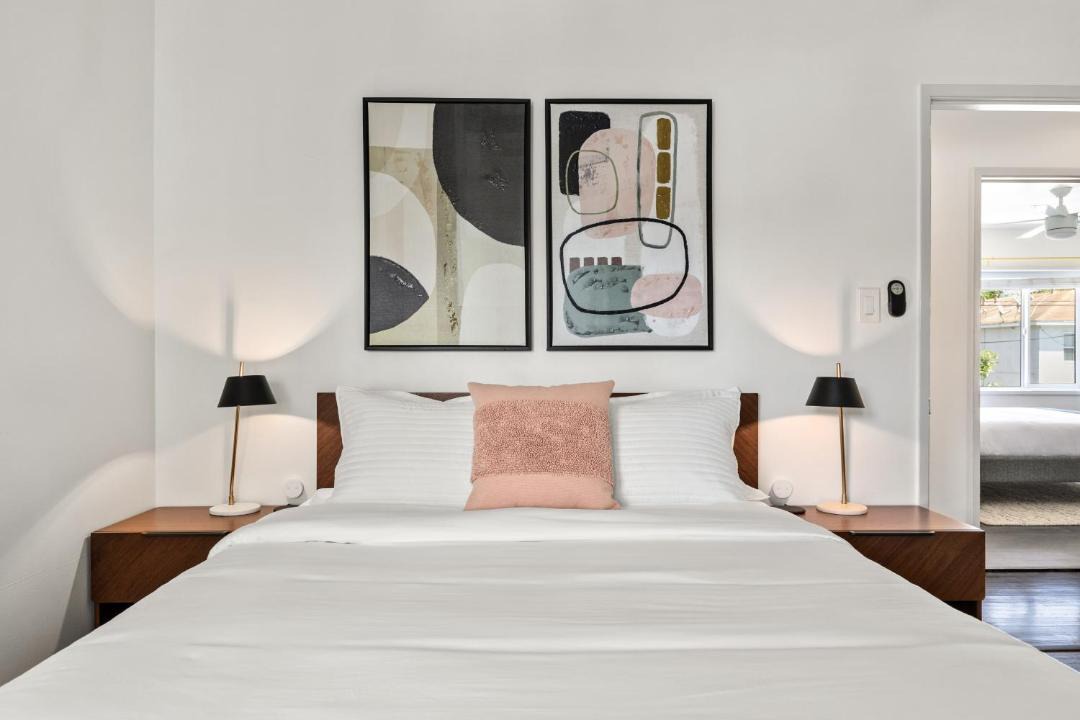 Photo of Bedroom in Alamitos Beach