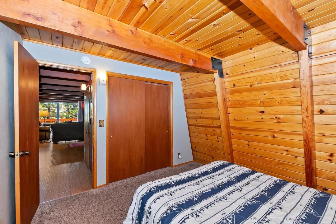 Photo of Bedroom in Upper Moonridge