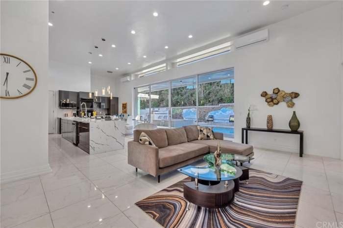 Photo of Livingroom in Palm Desert