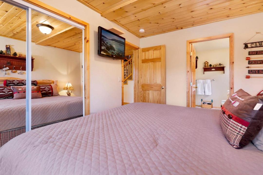 Photo of Bedroom in Castle Glen Estates