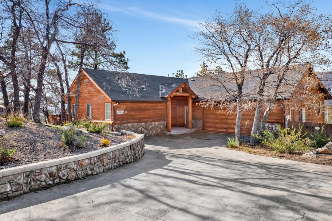Photo of Others in Castle Glen Estates