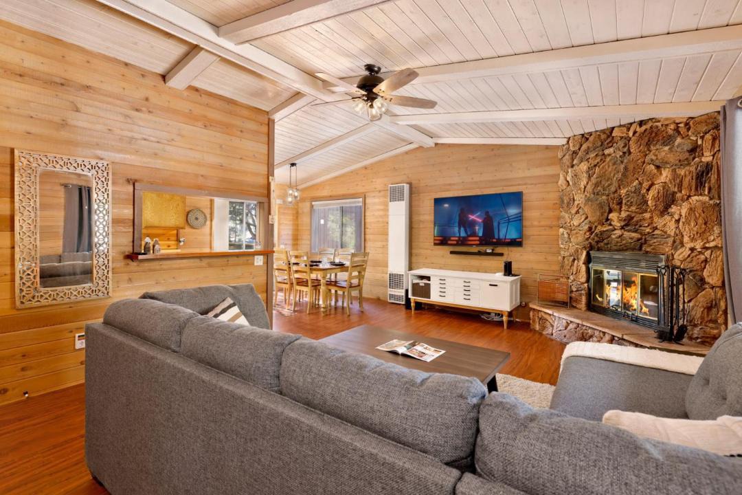 Photo of Livingroom in Sugarloaf