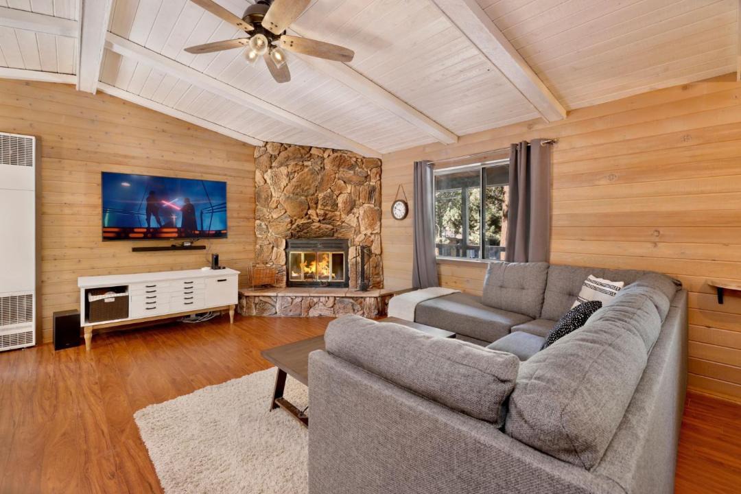 Photo of Livingroom in Sugarloaf