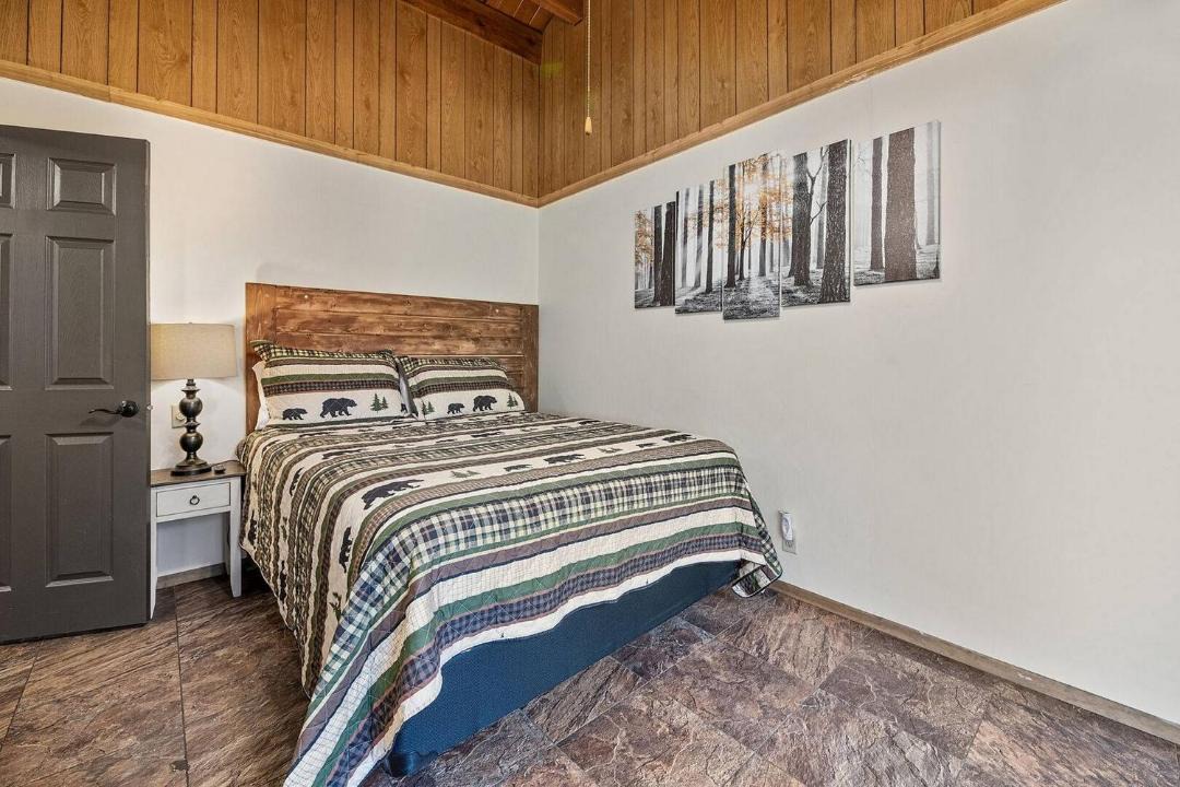 Photo of Bedroom in Sugarloaf
