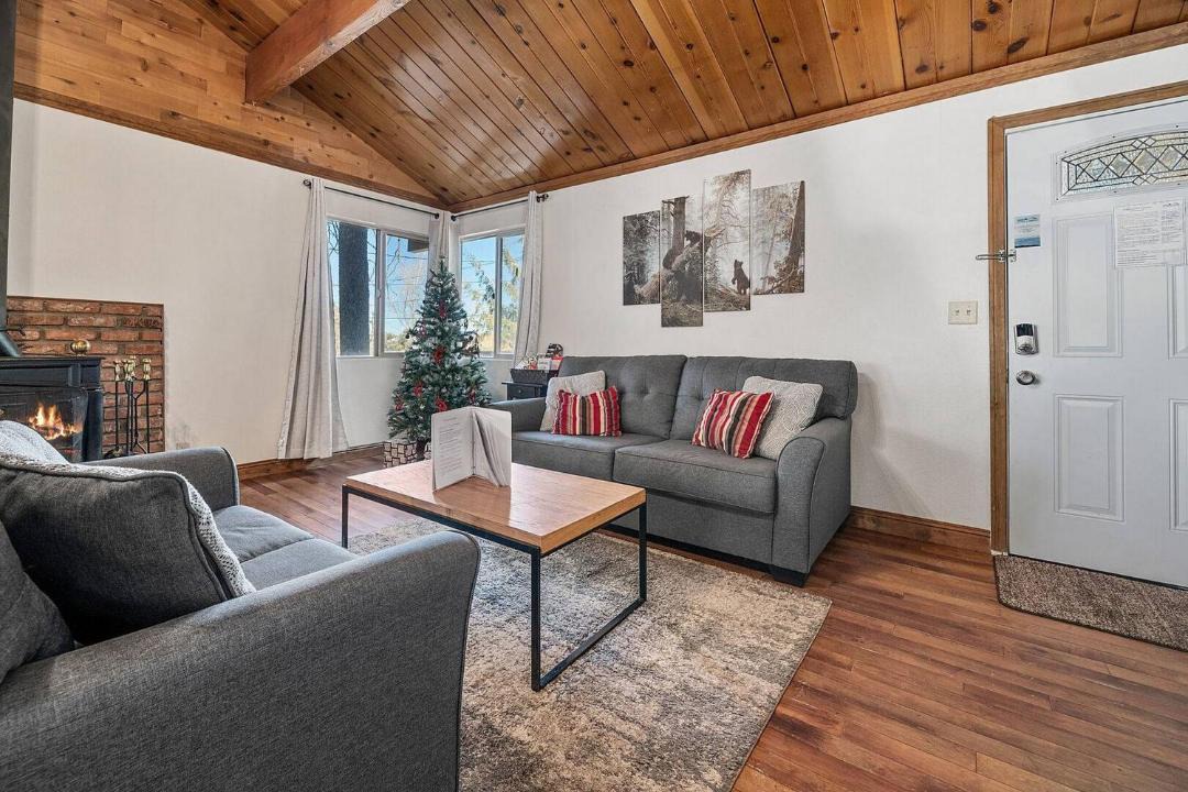 Photo of Livingroom in Sugarloaf