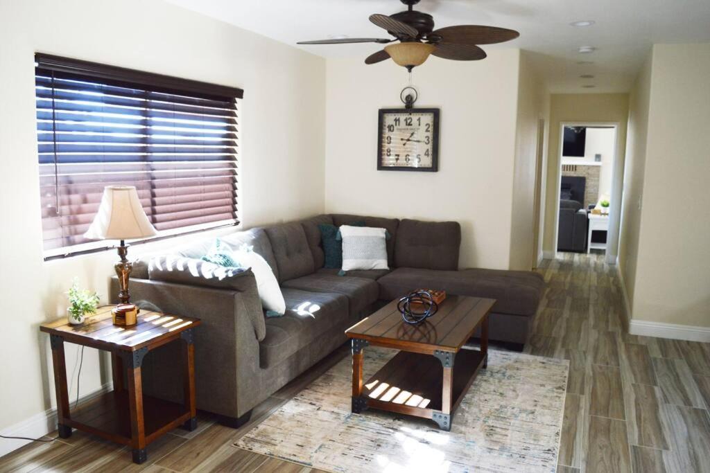 Photo of Livingroom in Yucca Valley