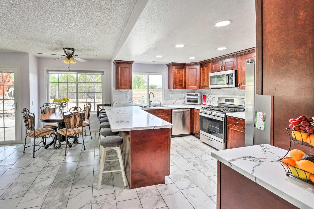 Photo of Kitchen in Corona