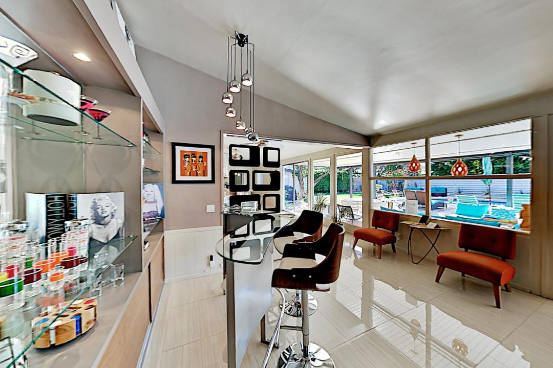 Photo of Livingroom in Tahquitz River Estates