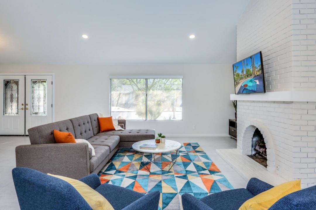 Photo of Livingroom in Sonora Sunrise