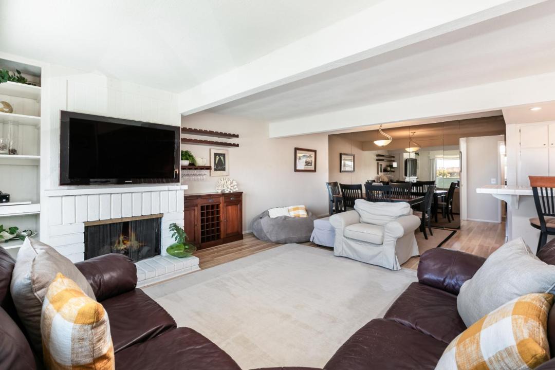 Photo of Livingroom in Hermosa Beach