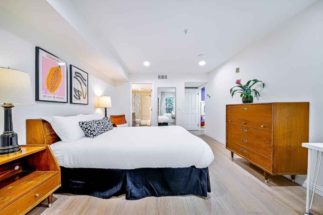 Photo of Bedroom in Los Angeles