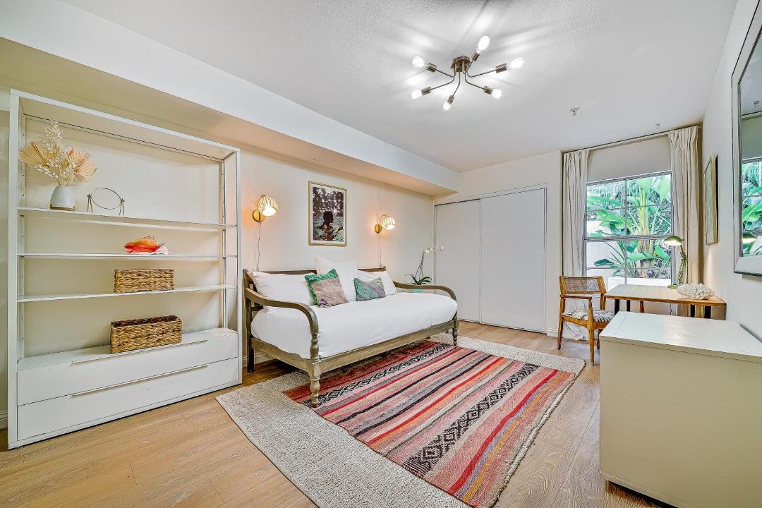 Photo of Livingroom in Los Angeles